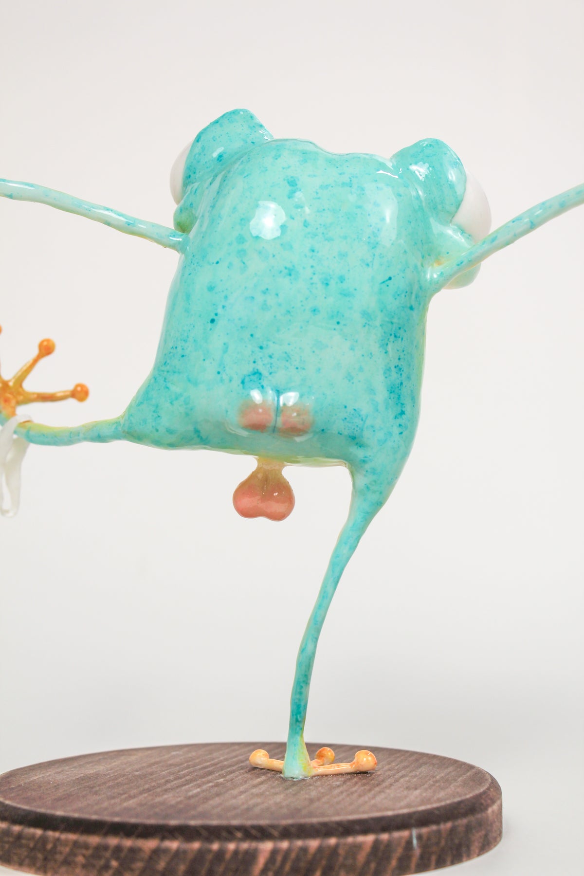 Ventilating Frog [Limited Edition 1/1]