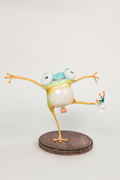 Ventilating Frog [Limited Edition 1/1]