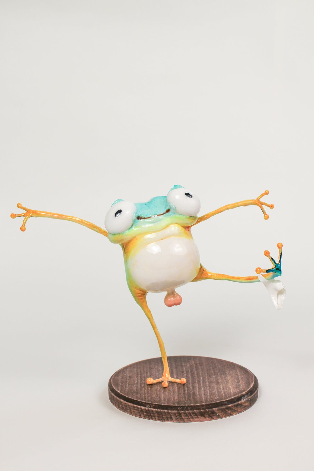 Ventilating Frog [Limited Edition 1/1]