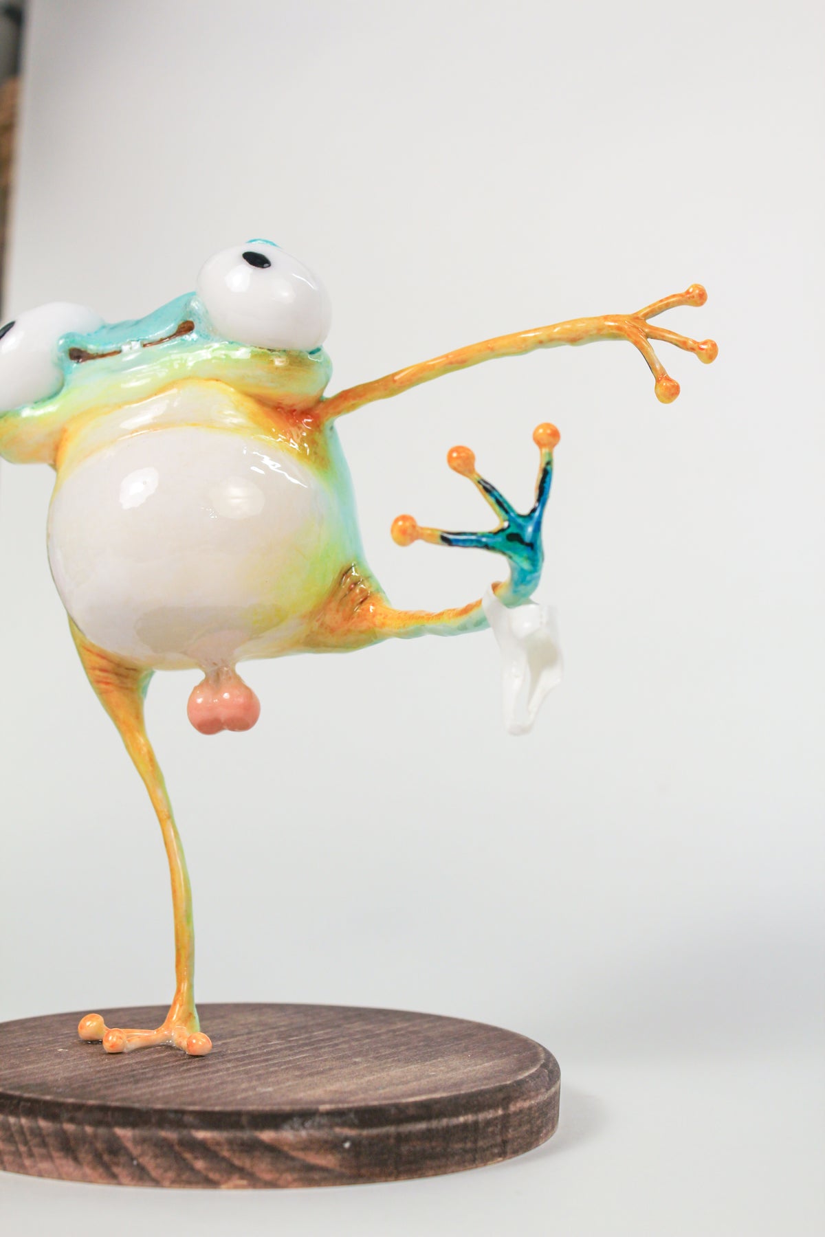 Ventilating Frog [Limited Edition 1/1]